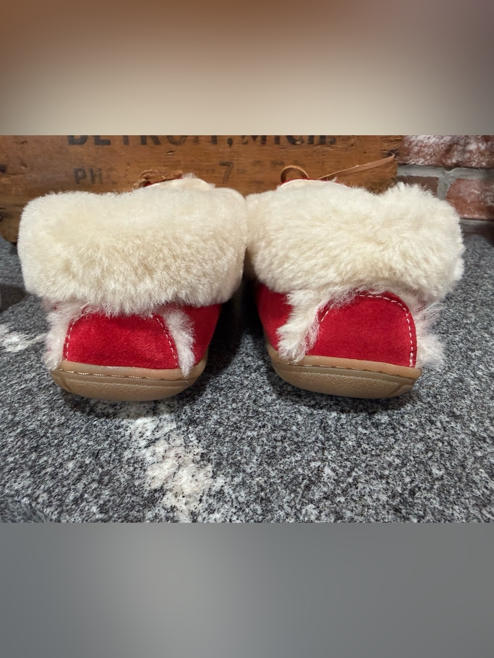 L.L. Bean Women's Wicked Good Moccasins Brown Size 7 Medium - Picture 4 of 6